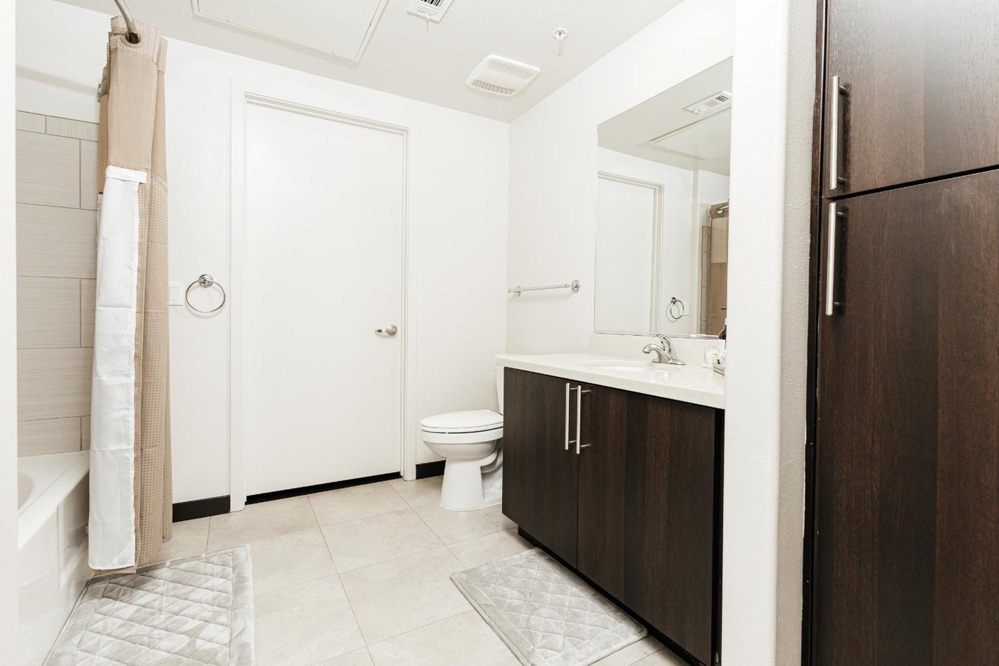 Apartamento King In West Hollywood *